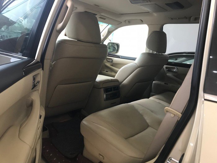 Bán Lexus LX570 sản xuất 2009 đã lên fom2015,xe Mỹ đủ đồ có phanh khoảng cách