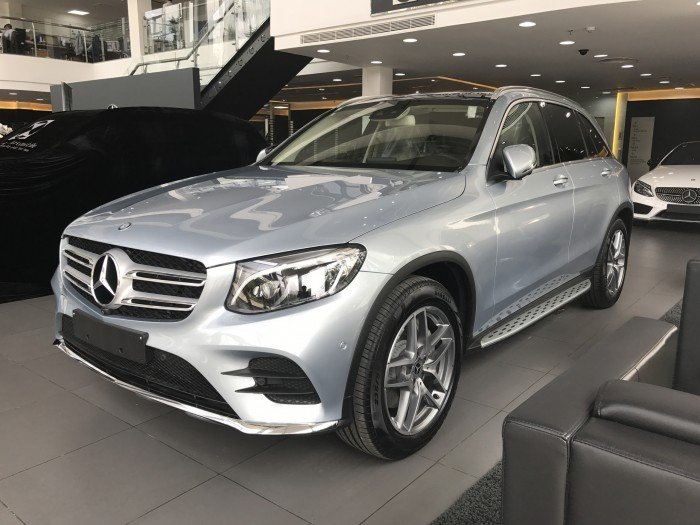 MERCEDES-BENZ GLC 300 AMG NEW 2019 - Xe SUV gia đình đầu bảng-  Giao Ngay