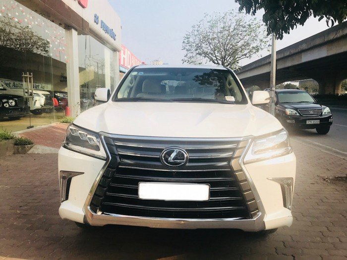 BÁN LEXUS LX570 sản xuất 2016 đăng ký 2017,xe như mới,xe Mỹ