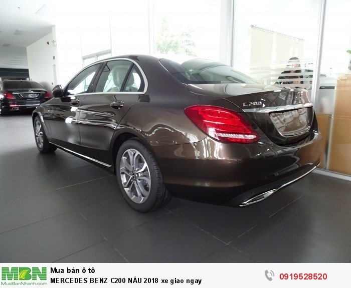 MERCEDES BENZ C200 NÂU 2018 xe giao ngay