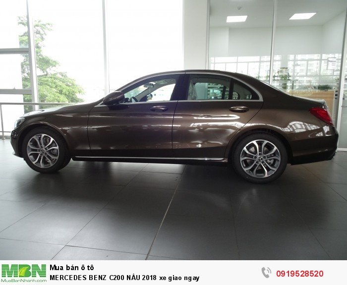 MERCEDES BENZ C200 NÂU 2018 xe giao ngay