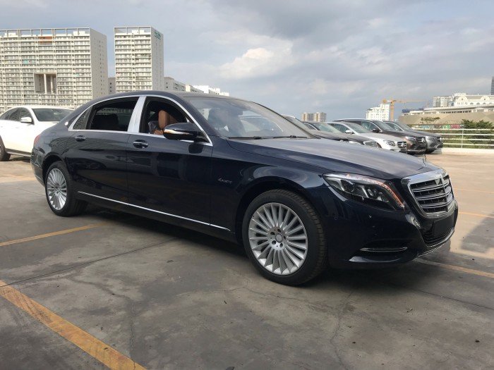 Xe Mercedes Benz S class Maybach S400 Xanh 2018