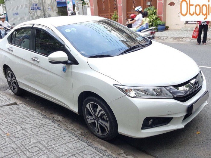 Cho thuê tự lái Honda Civic 2016 mới mua, giá tốt