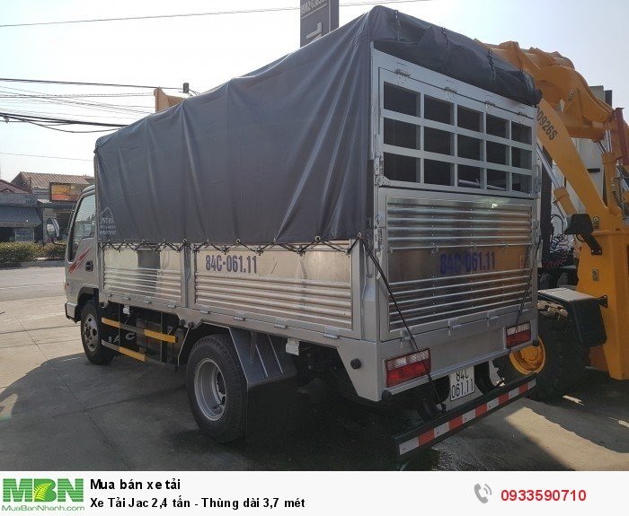 Bán trả góp Xe Tải Jac 2,4 tấn - Thùng dài 3,7 mét