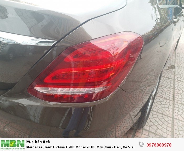 Mercedes Benz C class C200 Model 2018, Màu Nâu / Đen, Xe Siêu Lướt