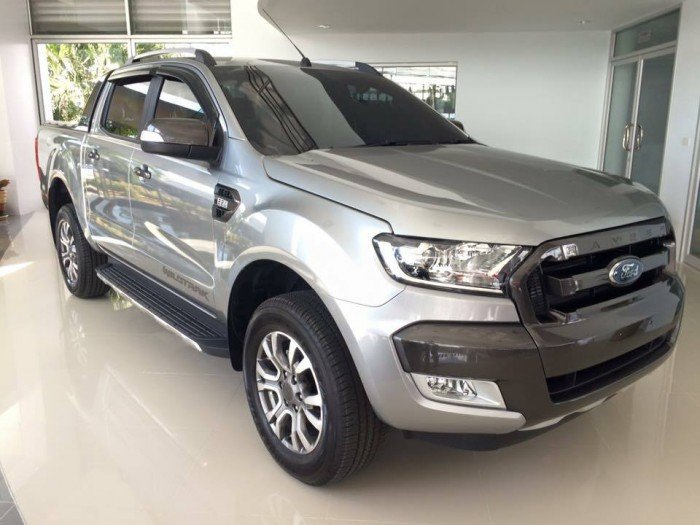 Bán Ford ranger XLT 4x4 2.2L MT màu vàng cát ( vàng ghi ) giá Ford ranger 2018 rẻ nhất Ford Tây Ninh.
