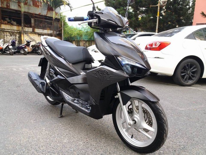 Honda Air Blade 125 Fi Xám Đen 2016 Remote Bản Cao Cấp Tem Hoa Văn Odo 7000Km