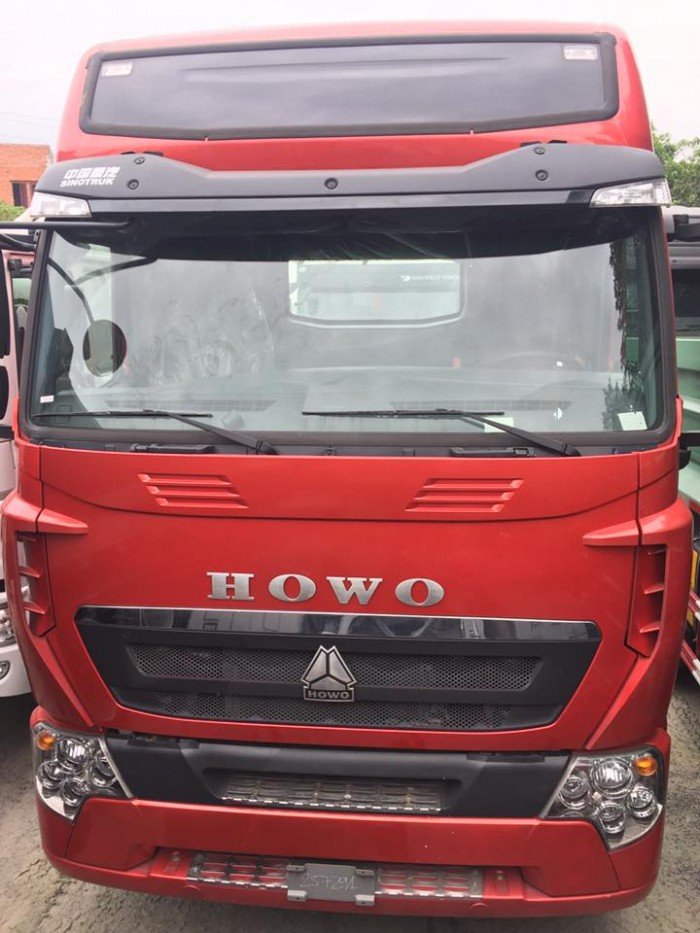 Xe đầu kéo Howo A7 375Hp lap man nhập khẩu 2016 2017