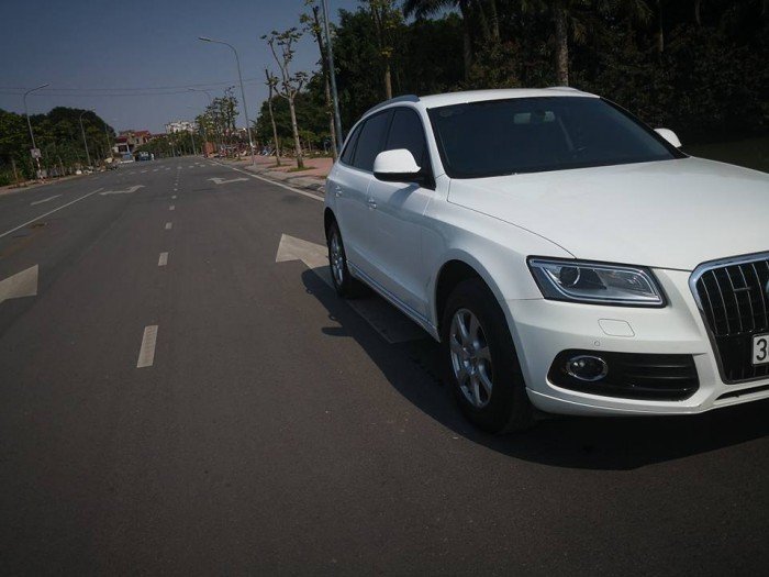 Audi Q5 2.0T Quatro đời 2015, màu trắng, nội thất Da Bò, Nhập Khẩu Đức