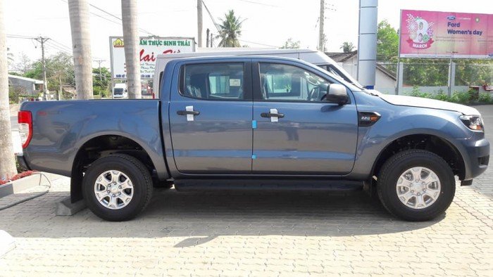 Bán Ford Ranger XLS 2.2L 1 cầu số sàn Tây Ninh Ford giá 2018 ưu đãi nhiều quà tặng