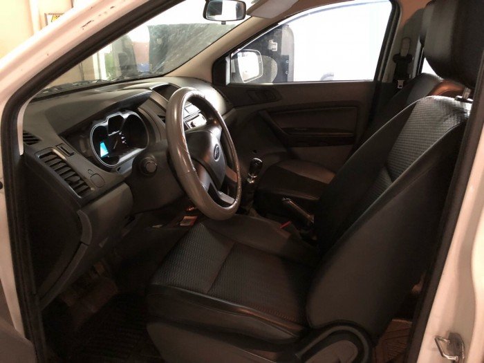 Bán Ford Ranger 01 cầu sx 2014,canopy