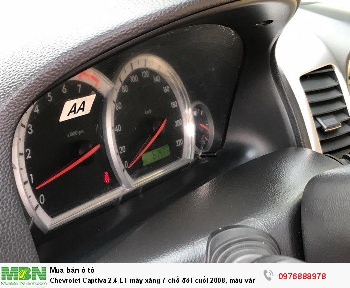 Chevrolet Captiva 2.4 LT máy xăng 7 chỗ đời cuối 2008, màu vàng cát