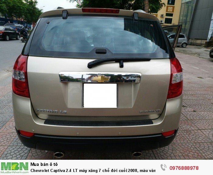 Chevrolet Captiva 2.4 LT máy xăng 7 chỗ đời cuối 2008, màu vàng cát