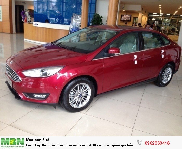 Ford Tây Ninh bán Ford Focus Trend 2018 cực đẹp giảm giá tiền mặt kèm quà tặng hấp dẫn.