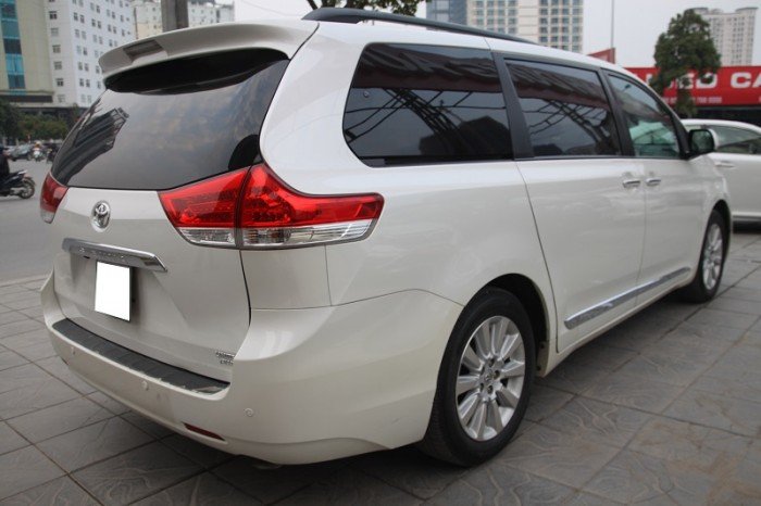 TOYOTA SIENNA sx 2012, đk 2013