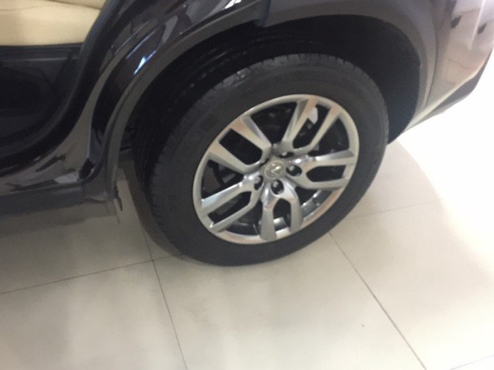 Giao ngay Lexus NX200T màu nâu nhập Mỹ.