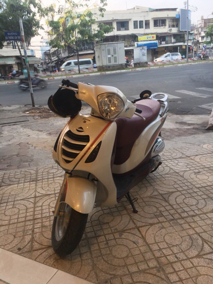 Xe Máy PS 150i Màu Trắng Đời 2007