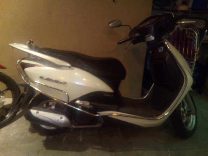 Bán xe Honda Lead 2011 màu trắng