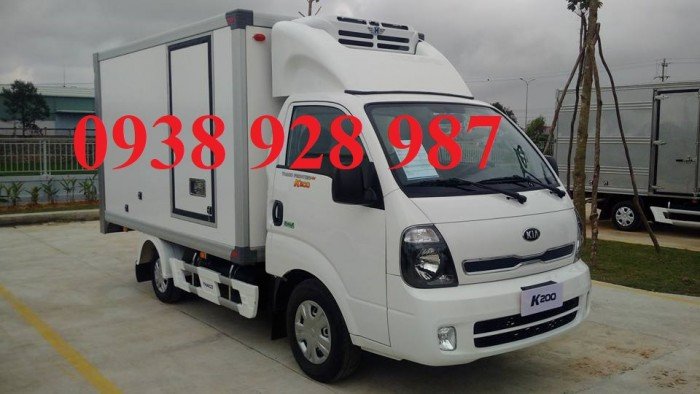 Giá xe tải Kia K200 1 tấn 9 đời 2018, nhập khẩu Hàn Quốc, máy điện, máy lạnh theo xe