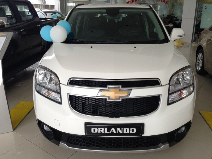 Xe chevrolet Orlando 7 chỗ