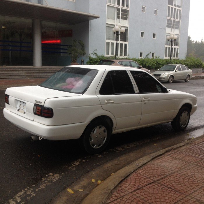 Bán nissan sunny