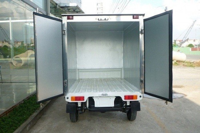 Xe Suzuki Carry Truck thùng kín hỗ trợ vay vốn cao