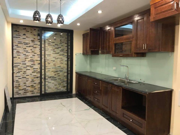 Bán nhà đẹp 40m2 lô góc ô tô KD văn phòng Thái Thịnh