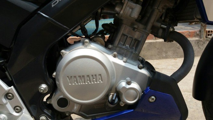 Giá xe Yamaha Fz150i và thông tin mới nhất 2023  Tinxe