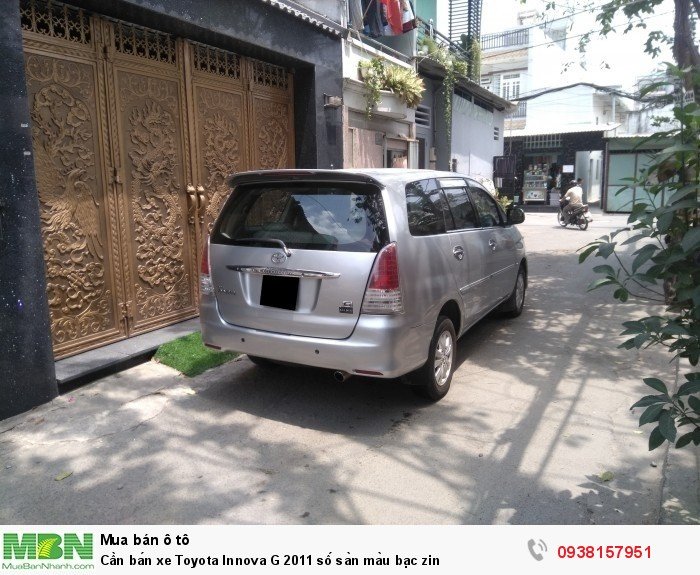 Cần bán xe Toyota Innova G 2011 số sàn màu bạc zin