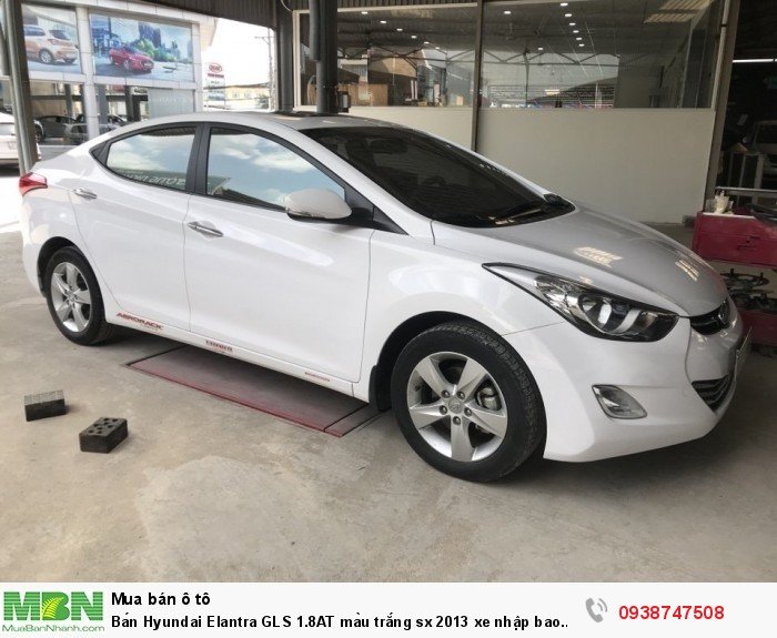 Bán Hyundai Elantra GLS 1.8AT màu trắng sx 2013 xe nhập bao đẹp