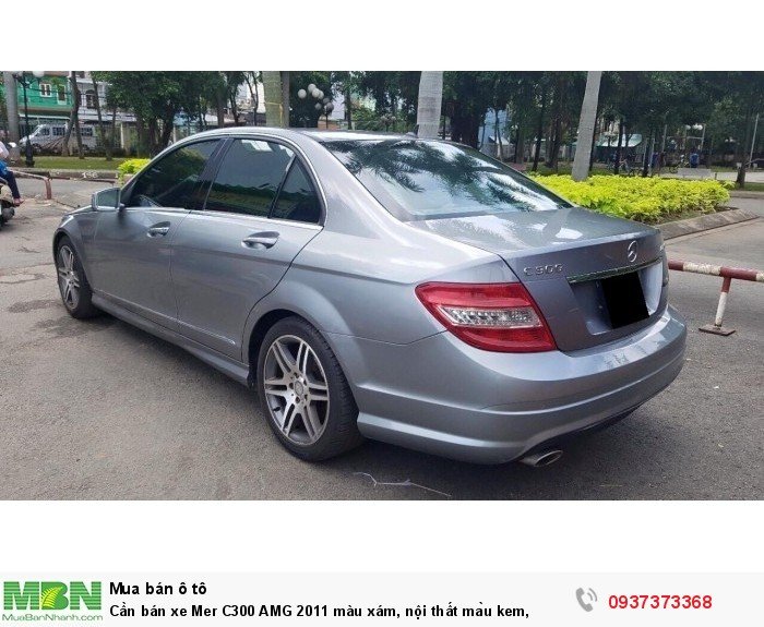 Cần bán xe Mer C300 AMG 2011 màu xám, nội thất màu kem,