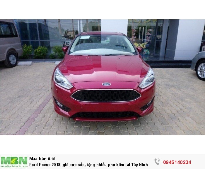 Ford Focus 2018, giá cực sốc, tặng nhiều phụ kiện tại Tây Ninh