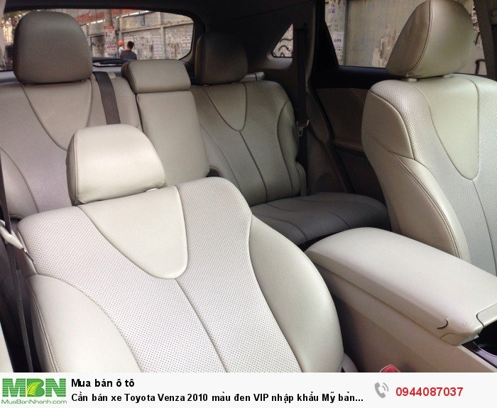 Cần bán xe Toyota Venza 2010 màu đen VIP nhập khẩu Mỹ bản full đồ