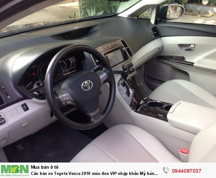 Cần bán xe Toyota Venza 2010 màu đen VIP nhập khẩu Mỹ bản full đồ