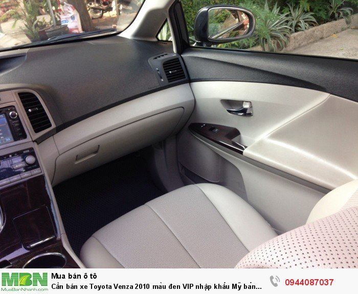 Cần bán xe Toyota Venza 2010 màu đen VIP nhập khẩu Mỹ bản full đồ