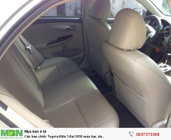 Cần bán chiếc Toyota Altis 1.8at 2010 màu bạc zin,