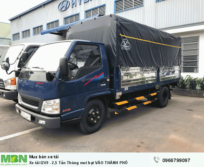 Xe tải IZ49 - 2,5 Tấn Thùng mui bạt VÀO THÀNH PHỐ