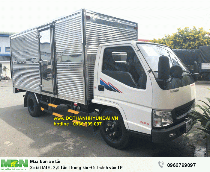 Xe tải IZ49 - 2,3 Tấn Thùng kín Đô Thành vào TP