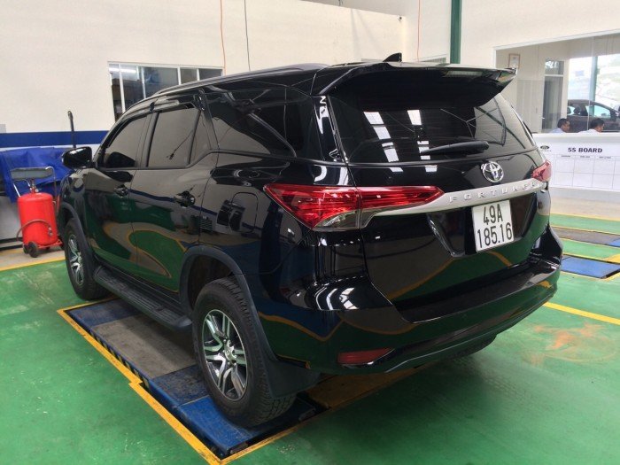 Bán Toyata Fortuner 2.4G sx 2017 màu nâu