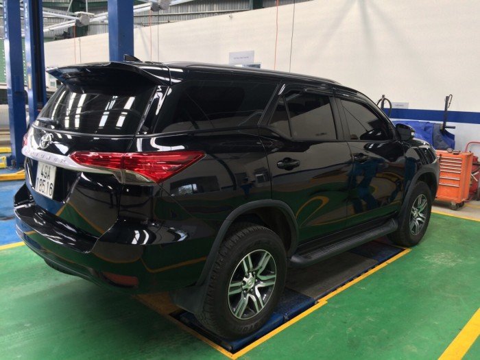 Bán Toyata Fortuner 2.4G sx 2017 màu nâu