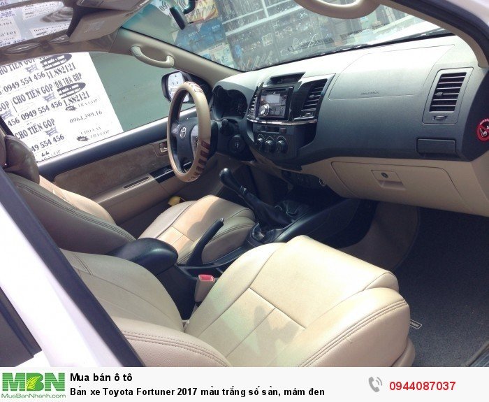 Bán xe Toyota Fortuner 2017 màu trắng số sàn, mâm đen