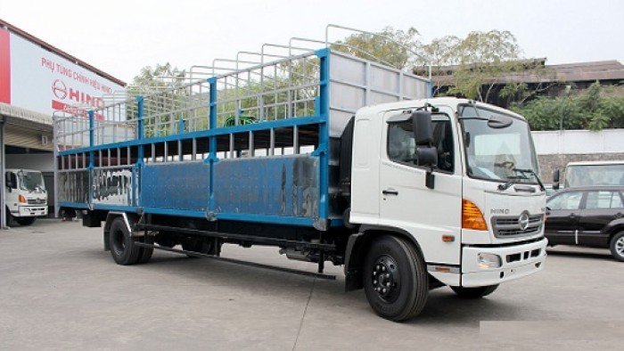 Xe tải Hino 6 tấn