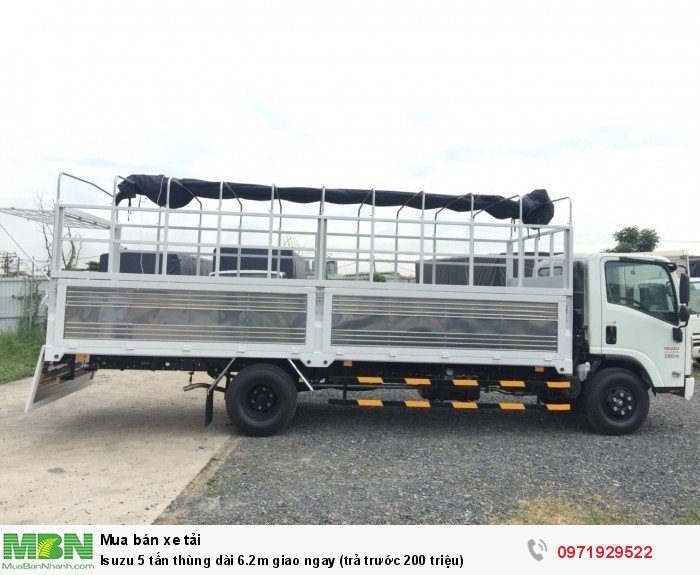 Isuzu 5 tấn thùng dài 6.2m giao ngay (trả  trước 200 triệu)