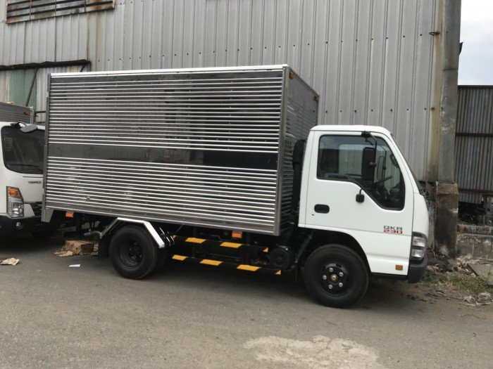 Xe Isuzu 1T9 Euro4 trả góp - Xe Tải Isuzu trả góp Euro 4 - Xe Tải Isuzu 2018 trả góp – Thùng bạt – 4M3