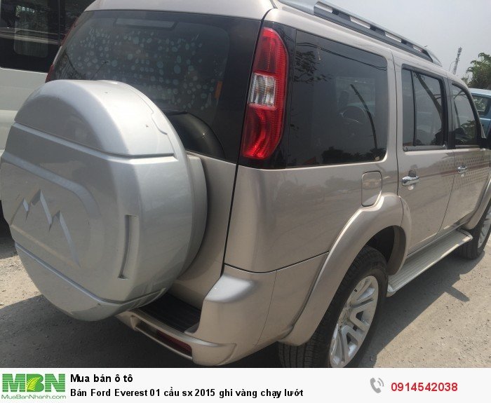 Bán Ford Everest 01 cầu sx 2015 ghi vàng chạy lướt