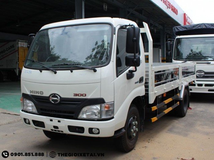 Xe tải Hino 1.9 tấn thùng siêu dài 4.5m