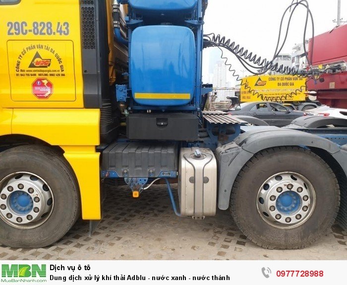 Dung dịch xử lý khí thải Adblu - nước xanh - nước thánh