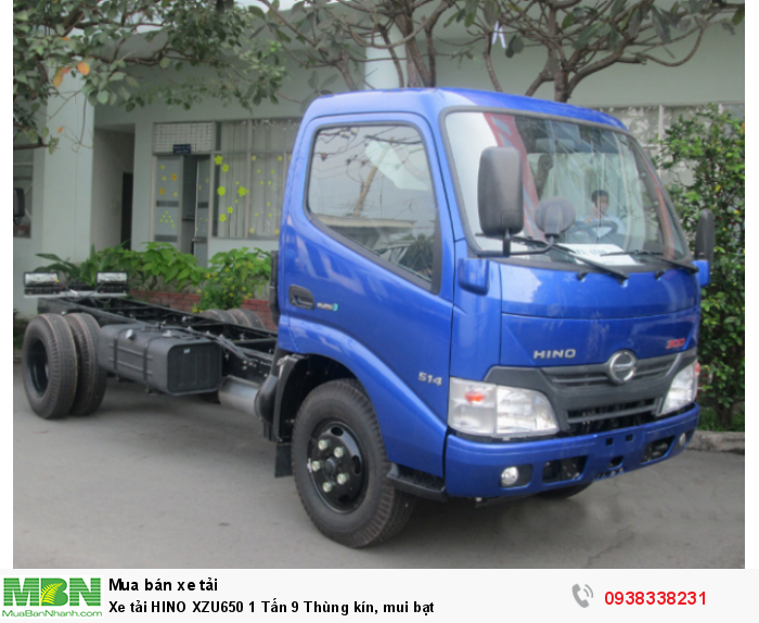 Xe tải HINO XZU650 1 Tấn 9 Thùng kín, mui bạt