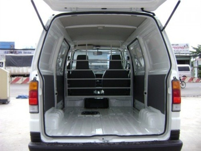 Cần bán Suzuki Blind Van 2018 xe mới về, giá khuyến mại rẻ nhất Hà Nội.
