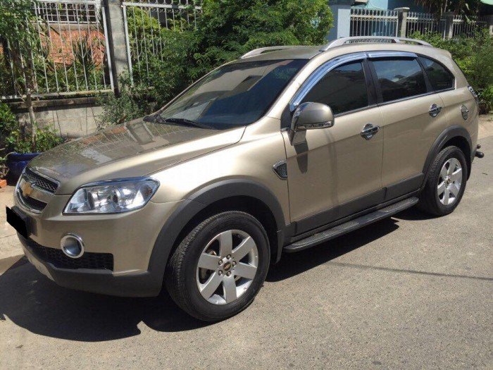 Lên đời bán Captiva Lt 2009 vàng cát đúng chất zin luôn ạ.